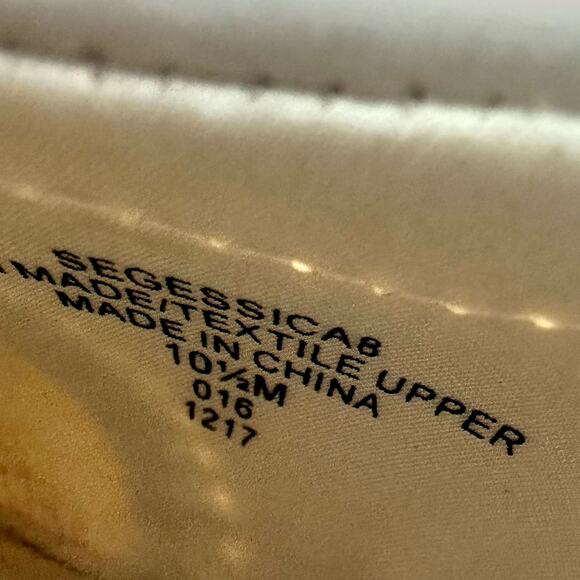 Easy Spirit Gessica Flats e360 Collection Women's 10.5M Cream/Glitter Cap Toe - Picture 5 of 8